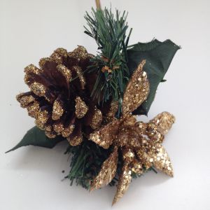 Pick Poinsettia Gold on stick   50cm